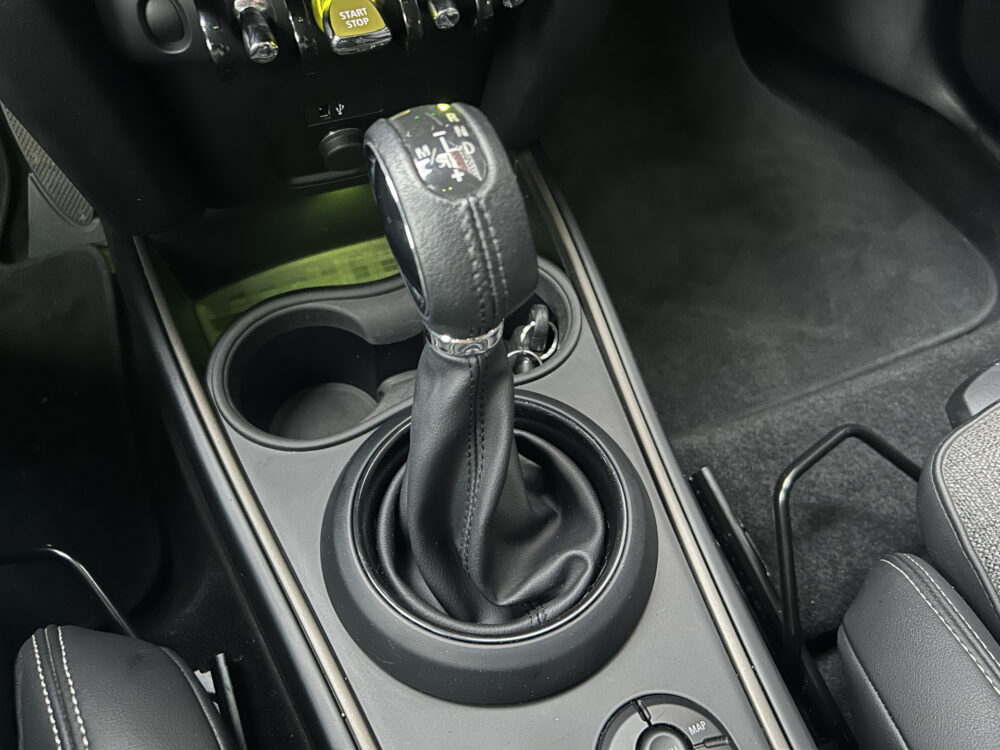 MINI Countryman 1.5 Cooper S E ALL4 Classic // FULL LED // NAVI + CARPLAY // KEYLESS // CAMERA // SHADOW LINE // STOELVERWARMING 20