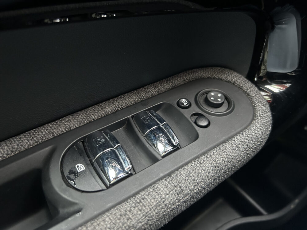 MINI Countryman 1.5 Cooper S E ALL4 Classic // FULL LED // NAVI + CARPLAY // KEYLESS // CAMERA // SHADOW LINE // STOELVERWARMING 23