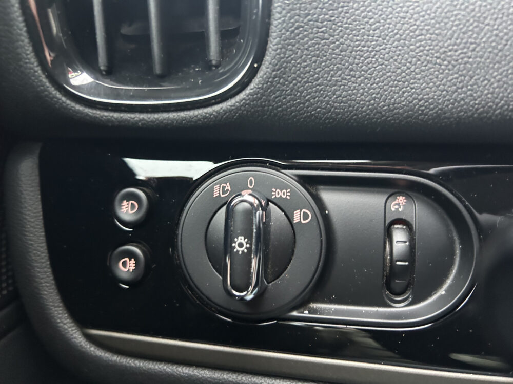 MINI Countryman 1.5 Cooper S E ALL4 Classic // FULL LED // NAVI + CARPLAY // KEYLESS // CAMERA // SHADOW LINE // STOELVERWARMING 25