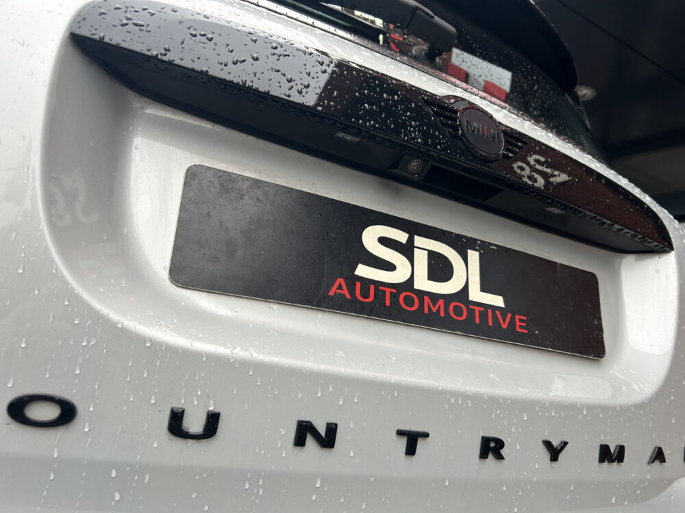 MINI Countryman 1.5 Cooper S E ALL4 Classic // FULL LED // NAVI + CARPLAY // KEYLESS // CAMERA // SHADOW LINE // STOELVERWARMING 34