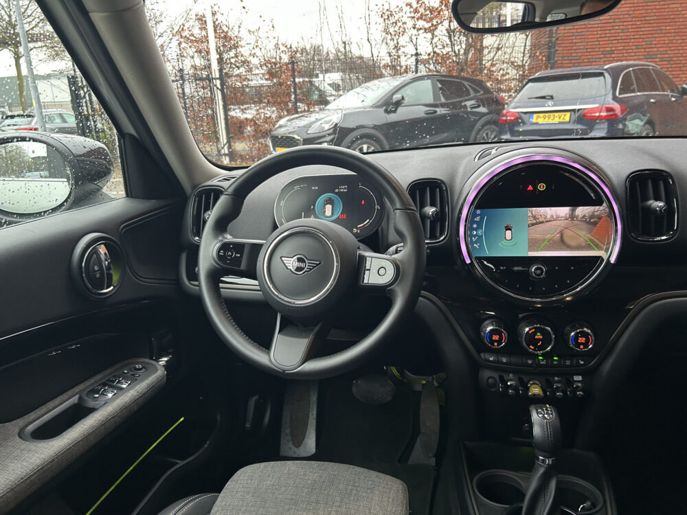 MINI Countryman 1.5 Cooper S E ALL4 Classic // FULL LED // NAVI + CARPLAY // KEYLESS // CAMERA // SHADOW LINE // STOELVERWARMING 7