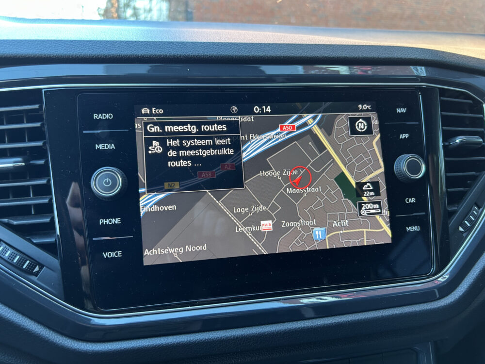 Volkswagen T-Roc 2.0 TSI 4Motion Sport Business R // FULL LED // NAVI + CARPLAY // ADAPTIVE CRUISE // PDC V+A // SFEERVERLICHTING // ELEK. KOFFER 14