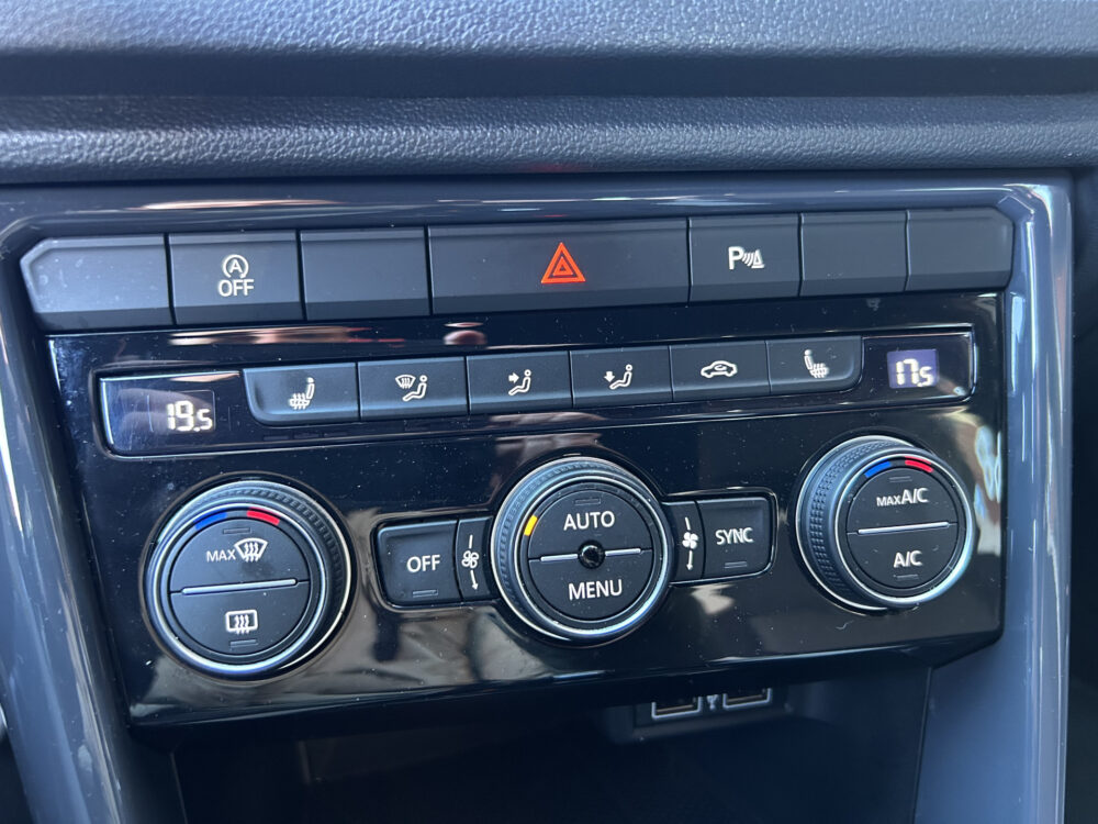 Volkswagen T-Roc 2.0 TSI 4Motion Sport Business R // FULL LED // NAVI + CARPLAY // ADAPTIVE CRUISE // PDC V+A // SFEERVERLICHTING // ELEK. KOFFER 18