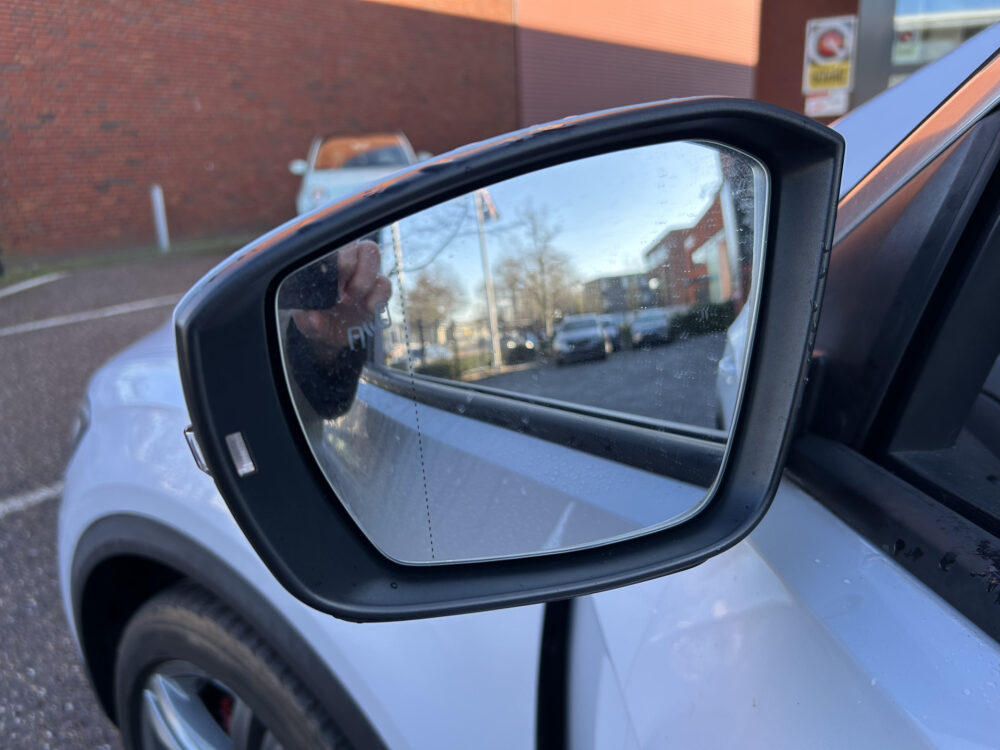 Volkswagen T-Roc 2.0 TSI 4Motion Sport Business R // FULL LED // NAVI + CARPLAY // ADAPTIVE CRUISE // PDC V+A // SFEERVERLICHTING // ELEK. KOFFER 28