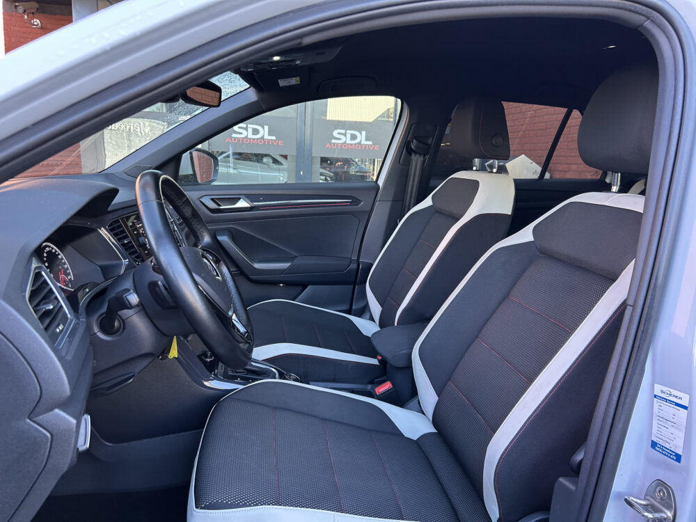 Volkswagen T-Roc 2.0 TSI 4Motion Sport Business R // FULL LED // NAVI + CARPLAY // ADAPTIVE CRUISE // PDC V+A // SFEERVERLICHTING // ELEK. KOFFER 8