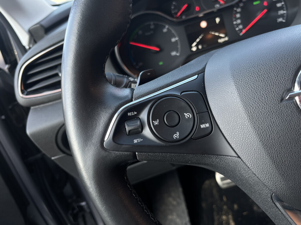 Opel Grandland X 1.6 Turbo Hybrid Innovation // FULL LED // KEYLESS // DODEHOEK // ELEK. KLEP // CAMERA+SENSOREN // STOELVERWARMING // NAVI+CARPL 23