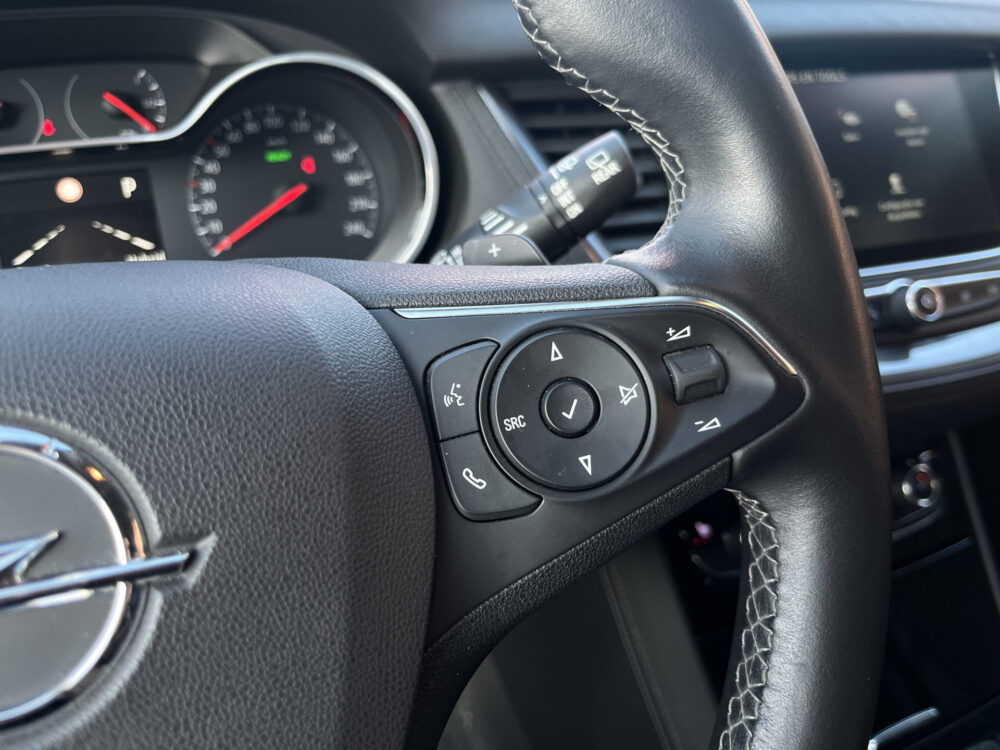 Opel Grandland X 1.6 Turbo Hybrid Innovation // FULL LED // KEYLESS // DODEHOEK // ELEK. KLEP // CAMERA+SENSOREN // STOELVERWARMING // NAVI+CARPL 24