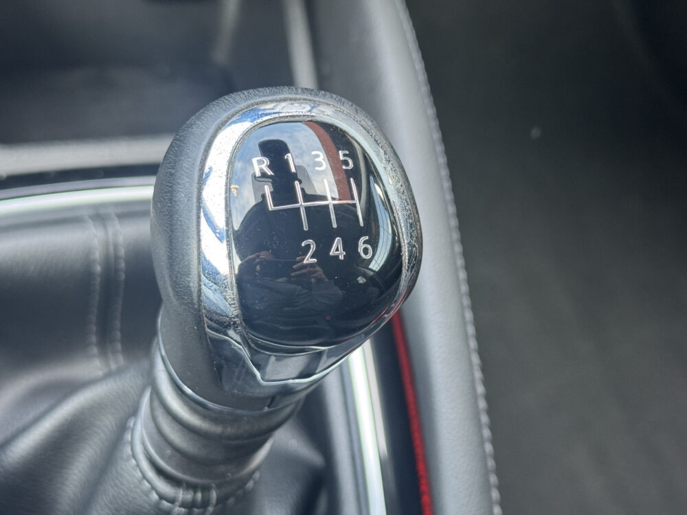 Nissan QASHQAI 1.3 DIG-T N-Connecta // NAVI // 360° CAMERA // CLIMA // CRUISE // TREKHAAK!! // PANO DAK // 18