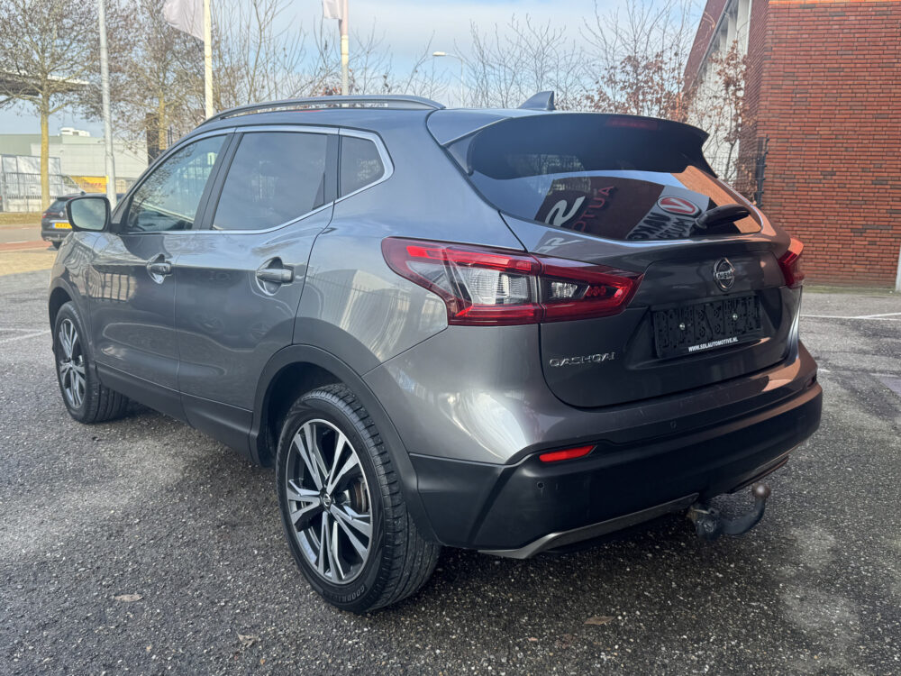 Nissan QASHQAI 1.3 DIG-T N-Connecta // NAVI // 360° CAMERA // CLIMA // CRUISE // TREKHAAK!! // PANO DAK // 3