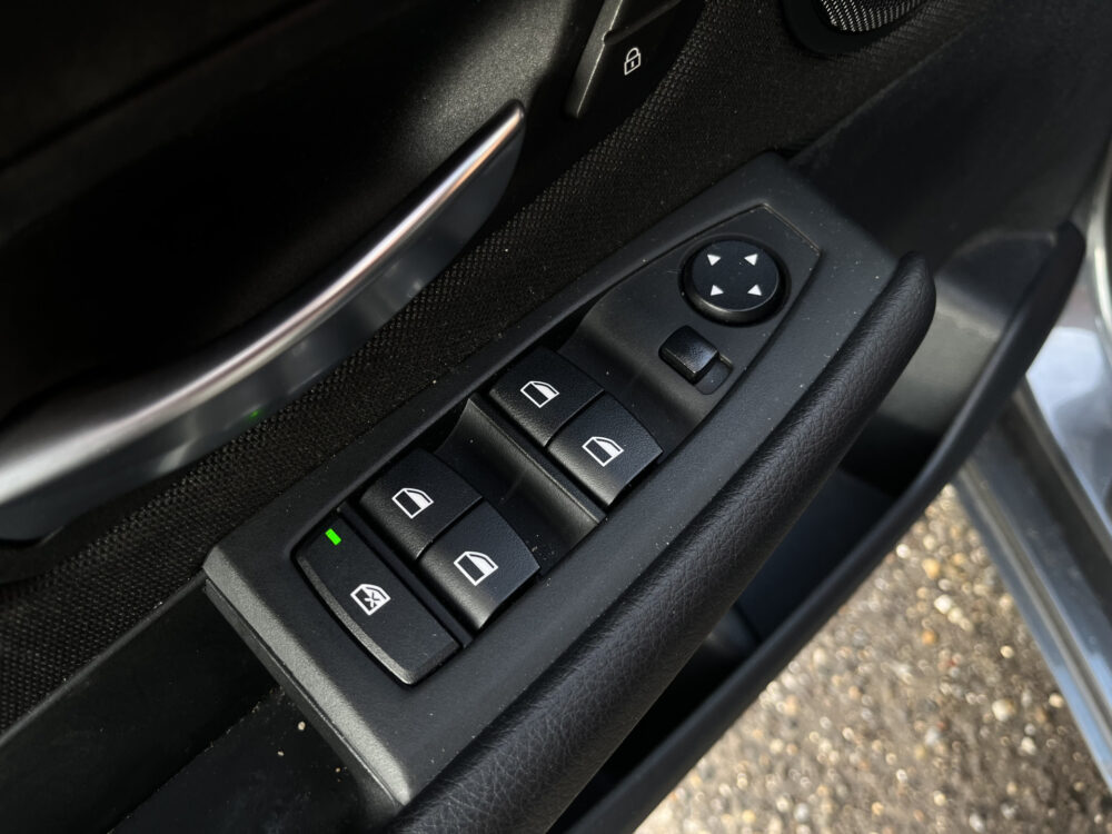 BMW 2 Serie Active Tourer 218i Centennial Executive // NAVI // CRUISE CONTROL // CLIMA // PARKEERSENSOREN V+A // 14