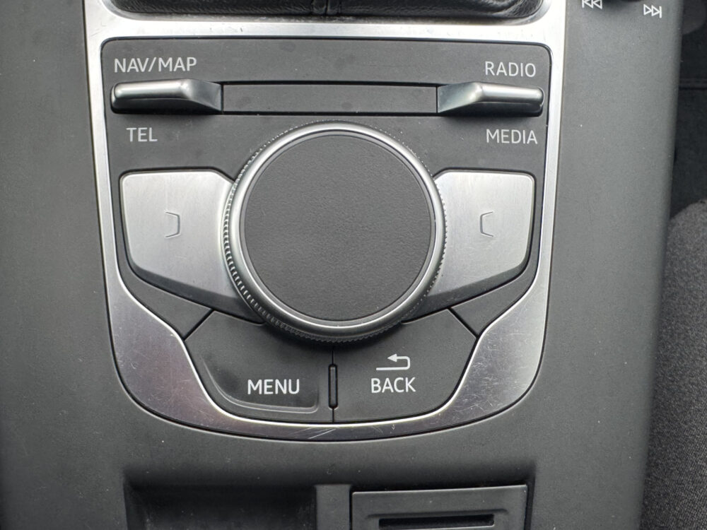 Audi A3 Sportback 1.0 TFSI Sport Lease Edition // FULL LED // PDC // NAVI // CRUISE // CLIMA 21