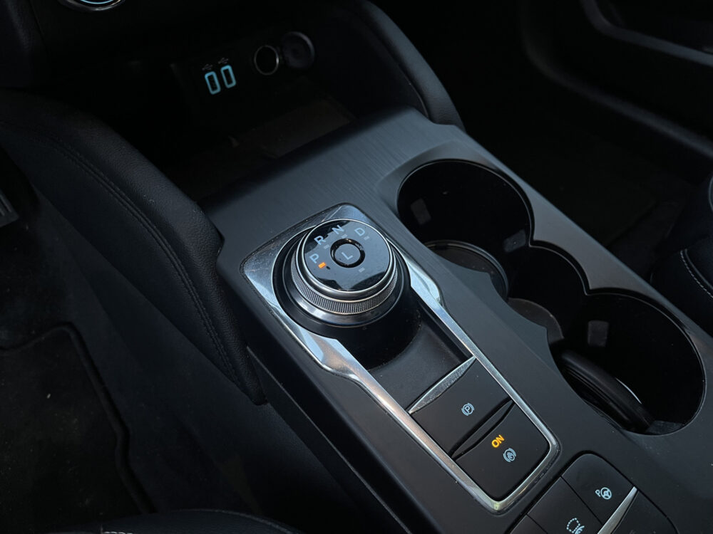 Ford Kuga 2.5 PHEV Titanium X // TREKHAAK!! // SCHUIF-KANTELDAK // ELEK.STOELEN+KLEP // B&O SOUND // DODEHOEK // HEAD-UP DISPLAY // WINTER 29