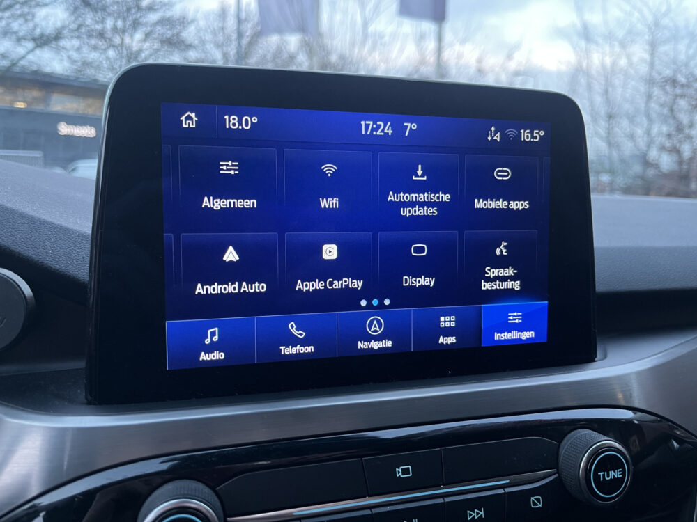 Ford Kuga 2.5 PHEV Titanium X // TREKHAAK!! // SCHUIF-KANTELDAK // ELEK.STOELEN+KLEP // B&O SOUND // DODEHOEK // HEAD-UP DISPLAY // WINTER 40