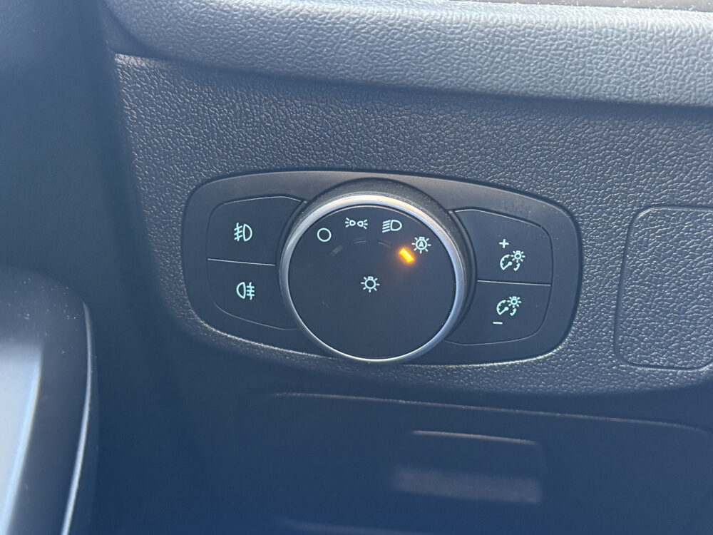 Ford FOCUS Wagon 1.5 EcoBoost ST Line Business // NAVI // PDC V+A // CLIMA // STOELVERWARMING // ADAPTIVE CRUISE // 20