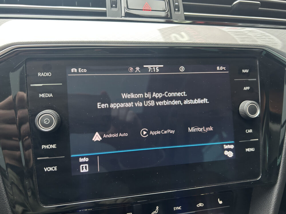 Volkswagen Passat Variant 1.4 TSI PHEV GTE Business // PANO/SCHUIFKANTELDAK // FULL LED // NAVI + CARPLAY // ADAPTIVE CRUISE // ELEK. TREKHAAK //  20