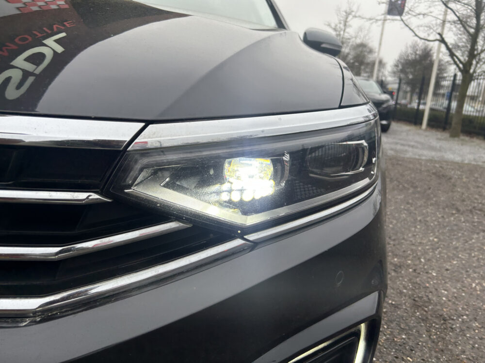 Volkswagen Passat Variant 1.4 TSI PHEV GTE Business // PANO/SCHUIFKANTELDAK // FULL LED // NAVI + CARPLAY // ADAPTIVE CRUISE // ELEK. TREKHAAK //  30