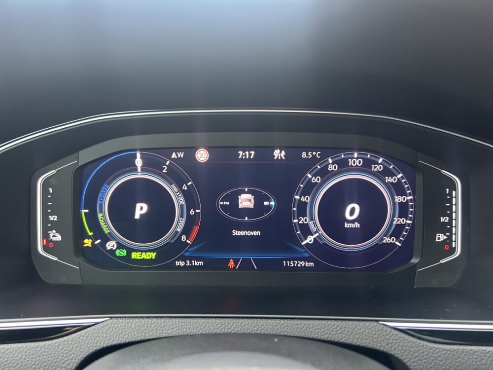 Volkswagen Passat Variant 1.4 TSI PHEV GTE Business // PANO/SCHUIFKANTELDAK // FULL LED // NAVI + CARPLAY // ADAPTIVE CRUISE // ELEK. TREKHAAK //  41