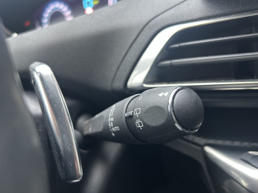 Peugeot 3008 1.6 HYbrid 225 Allure // FULL LED // NAVI + CARPLAY // CAMERA // CLIMA // PDC V+A // CRUISE 13