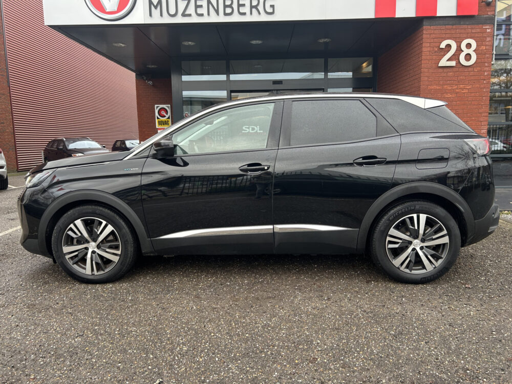 Peugeot 3008 1.6 HYbrid 225 Allure // FULL LED // NAVI + CARPLAY // CAMERA // CLIMA // PDC V+A // CRUISE 3