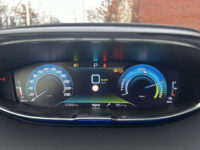Peugeot 3008 1.6 HYbrid 225 Allure // FULL LED // NAVI + CARPLAY // CAMERA // CLIMA // PDC V+A // CRUISE 57