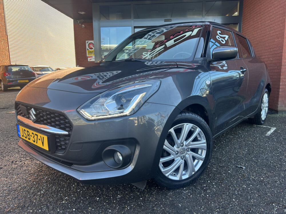 Suzuki Swift 1.2 Select Smart Hybrid // FULL LED // APPLE CARPLAY / ANDROID AUTO // CAMERA // ADAPTIVE CRUISE // STOELVERWARMING 1