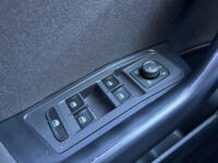 Volkswagen T-Roc 1.5 TSI Style // BEATS AUDIO // TREKHAAK // NAVI // PDC // ADAPTIVE CRUISE // APPLE CARPLAY - ANDROID AUTO // STOELVERWARMING // 55