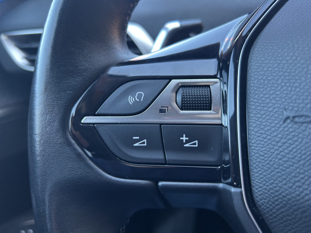 Peugeot 3008 1.6 HYbrid 225 Allure 1STE EIGENAAR!! // NAVI // APPLE CARPLAY - ANDROID AUTO // ADAPTIVE CRUISE // CAMERA // CLIMA // 9