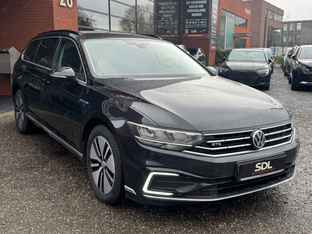 Volkswagen Passat Variant 1.4 TSI PHEV GTE Business // DEALER ONDERHOUDEN // ERGO COMFORT // TREKHAAK // NAVI // CAMERA // 2
