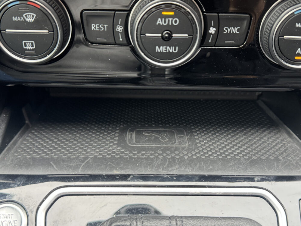 Volkswagen Passat Variant 1.4 TSI PHEV GTE Business // DEALER ONDERHOUDEN // ERGO COMFORT // TREKHAAK // NAVI // CAMERA // 21