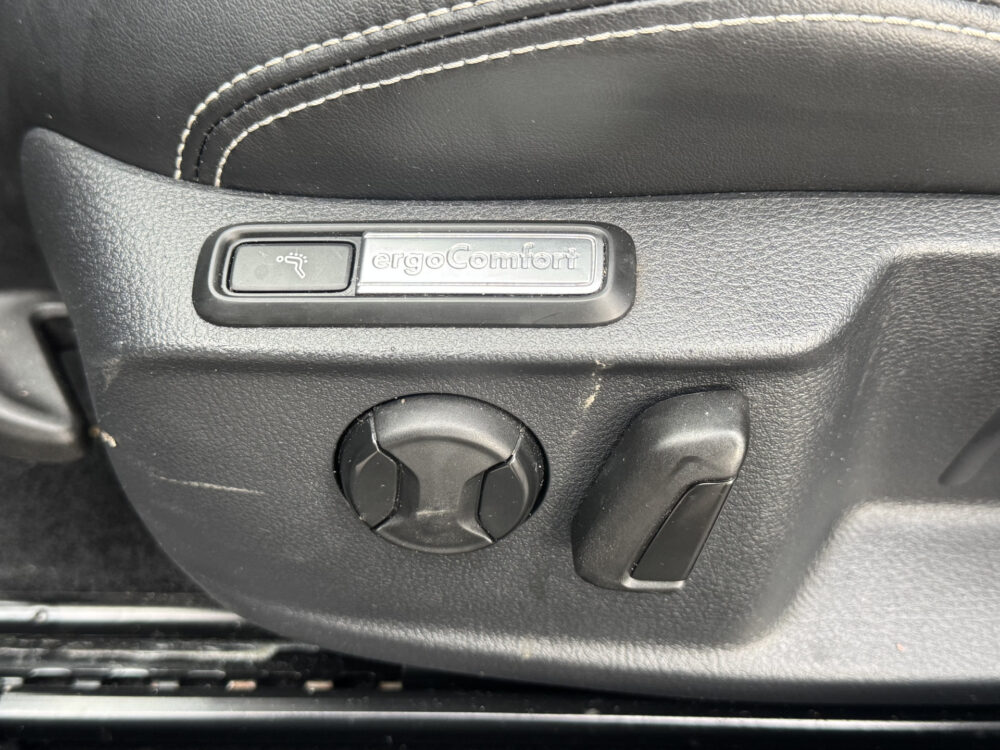 Volkswagen Passat Variant 1.4 TSI PHEV GTE Business // DEALER ONDERHOUDEN // ERGO COMFORT // TREKHAAK // NAVI // CAMERA // 9