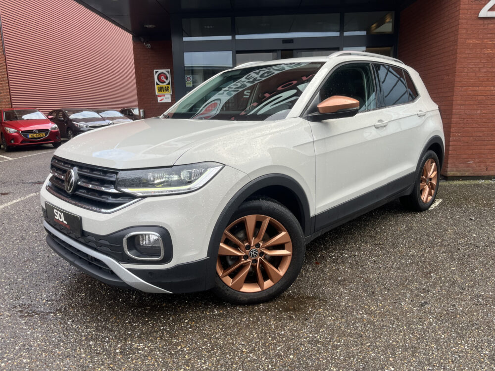Volkswagen T-Cross 1.5 TSI Style // FULL LED // ADAP. CRUISE // VIRTUAL COCKPIT // CAMERA+SENSOREN // KEYLESS // NAVI+CARPLAY // 1