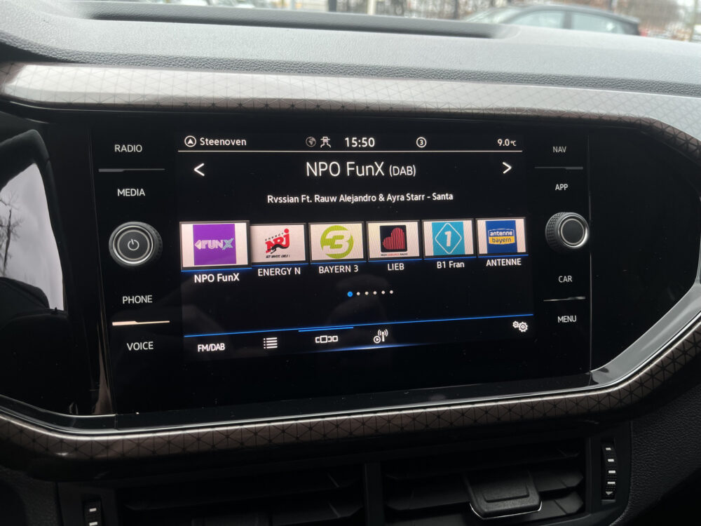 Volkswagen T-Cross 1.5 TSI Style // FULL LED // ADAP. CRUISE // VIRTUAL COCKPIT // CAMERA+SENSOREN // KEYLESS // NAVI+CARPLAY // 30