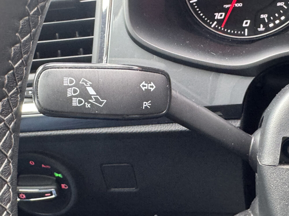 SEAT Ateca 1.4 EcoTSI Style // NAVI // TREKHAAK!! // ADAPTIVE CRUISE // CAMERA // DAB // ELEK. ACHTERKLEP // 25