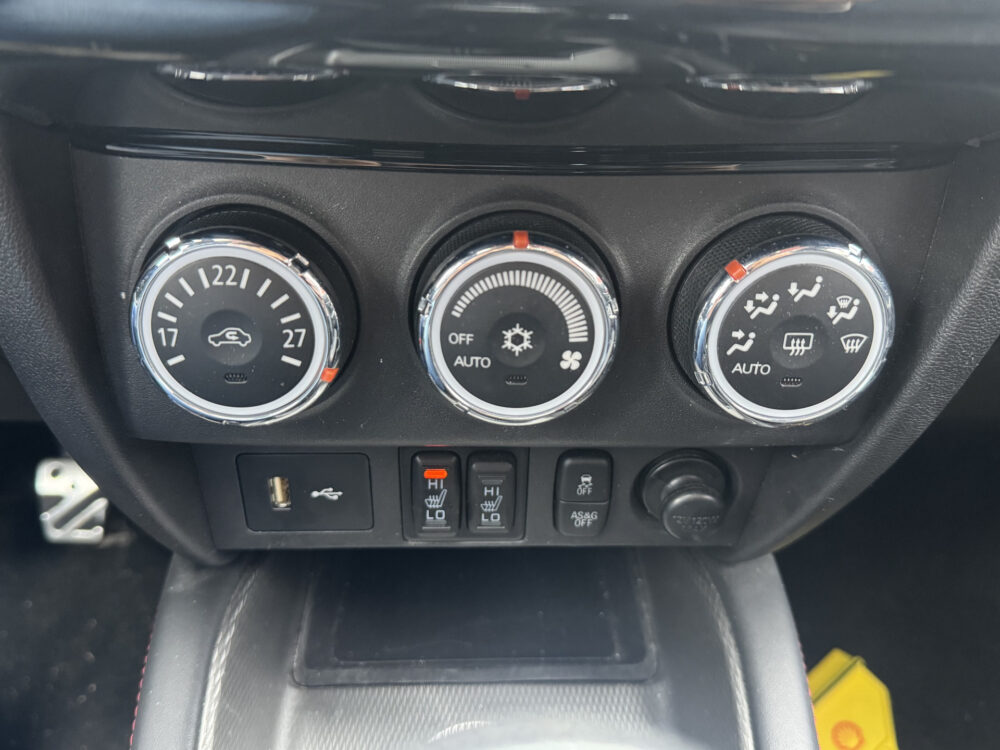 Mitsubishi ASX 1.6 Cleartec Intense+ // UNIEKE KM STAND INCL. CAR-PASS!! // APPLE CARPLAY - ANDROID AUTO // NAVI // CAMERA // STOELVERWARMING / 17