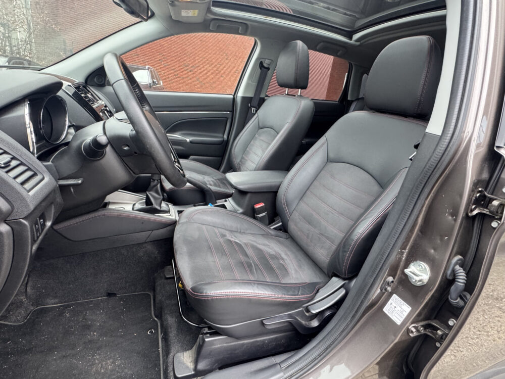 Mitsubishi ASX 1.6 Cleartec Intense+ // UNIEKE KM STAND INCL. CAR-PASS!! // APPLE CARPLAY - ANDROID AUTO // NAVI // CAMERA // STOELVERWARMING / 7