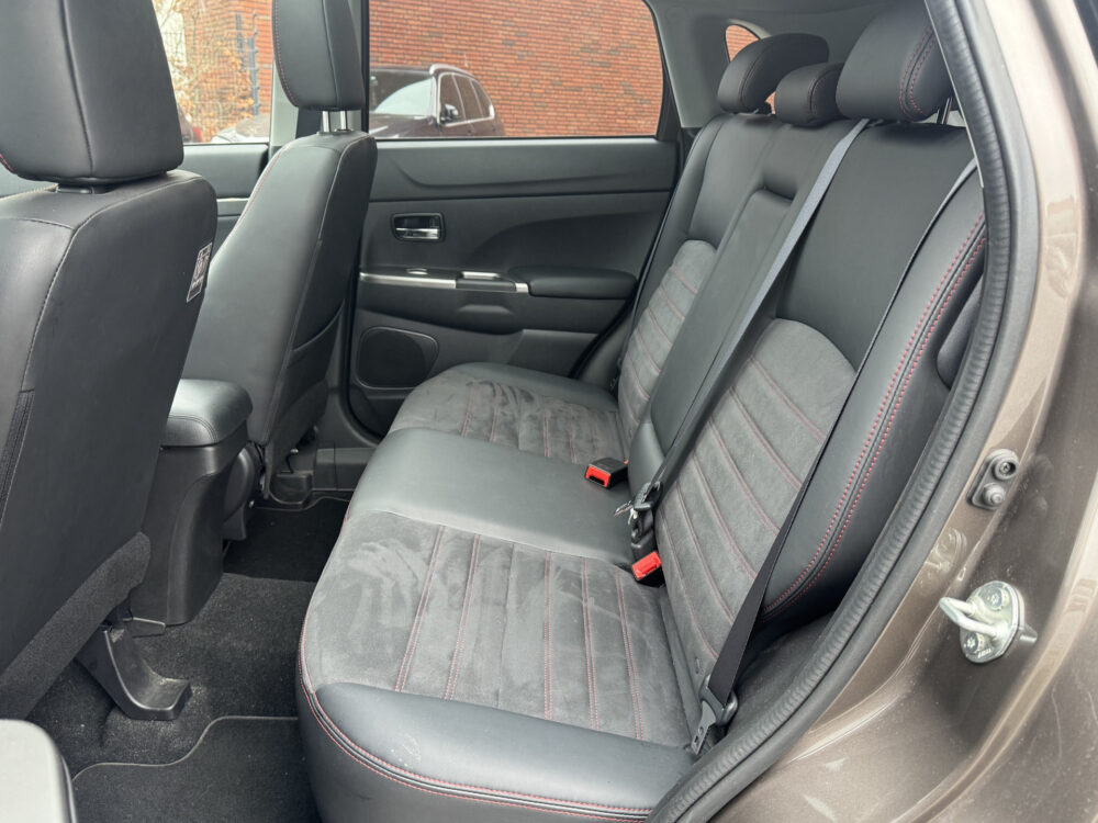 Mitsubishi ASX 1.6 Cleartec Intense+ // UNIEKE KM STAND INCL. CAR-PASS!! // APPLE CARPLAY - ANDROID AUTO // NAVI // CAMERA // STOELVERWARMING / 9