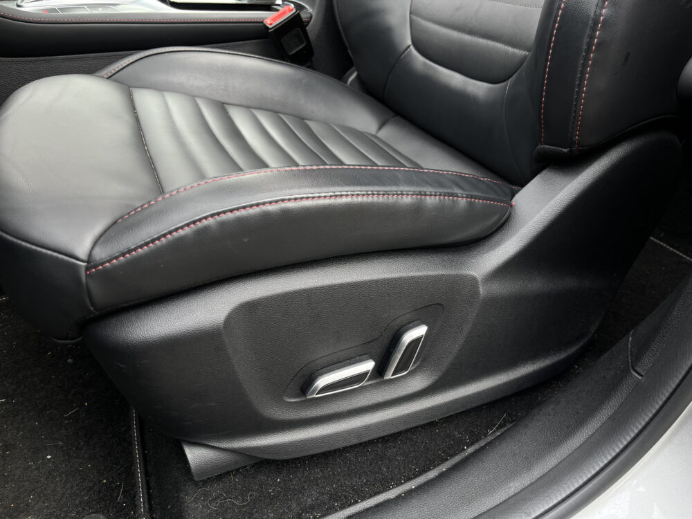 MG EHS 1.5 TGDI Luxury // SCHUIF-KANTELDAK // 360 CAMERA // ADAPT. CRUISE // ELEK.STOELEN+KLEP // DODEHOEK // KEYLESS // 22