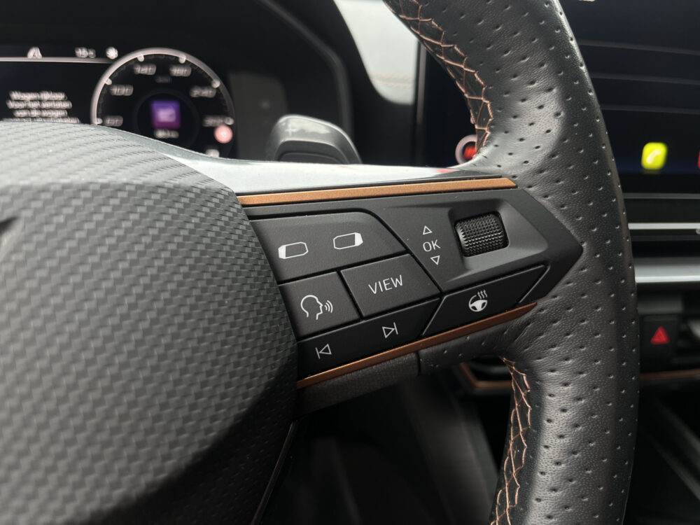 CUPRA Formentor 1.4 e-Hybrid VZ Copper Edition 245PK!! // ADAPT. CRUISE // KEYLESS // ELEK. KLEP // NAVI // DODEHOEK // VIRTUAL COCKPIT // 25