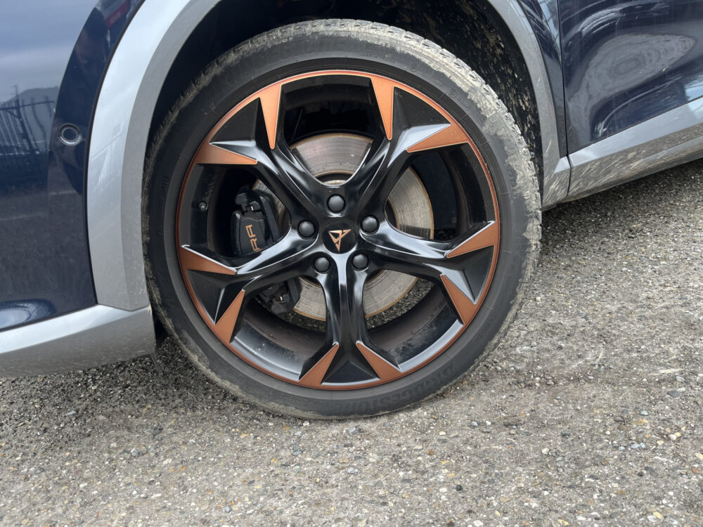 CUPRA Formentor 1.4 e-Hybrid VZ Copper Edition 245PK!! // ADAPT. CRUISE // KEYLESS // ELEK. KLEP // NAVI // DODEHOEK // VIRTUAL COCKPIT // 9