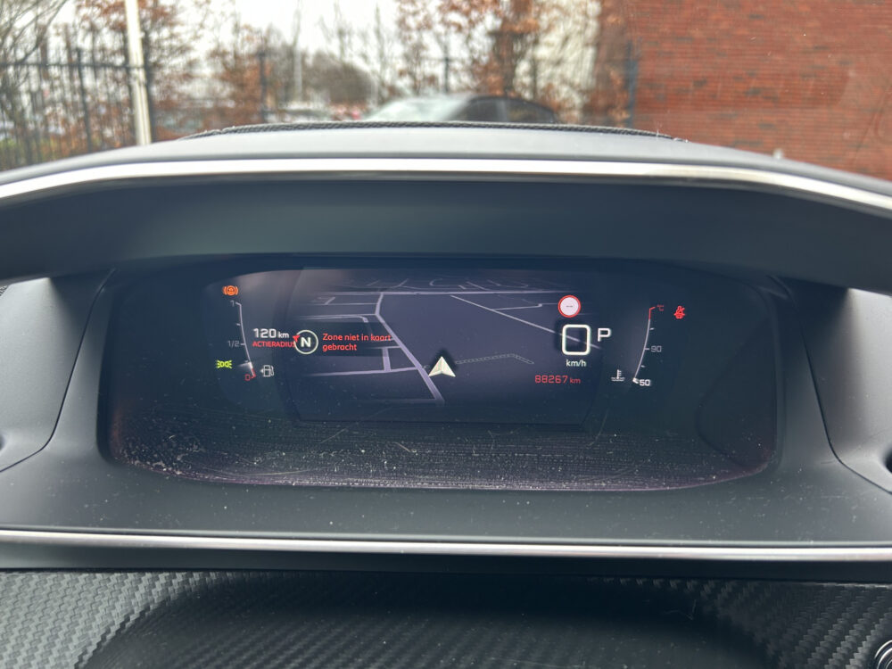 Peugeot 2008 1.2 PureTech GT-Line // NAVI // TREKHAAK// ADAPTIVE CRUISE // CAMERA // SCHUIF-KANTEL DAK 38