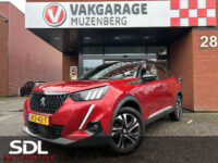 Peugeot 2008 1.2 PureTech GT-Line // NAVI // TREKHAAK// ADAPTIVE CRUISE // CAMERA // SCHUIF-KANTEL DAK 39