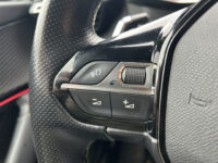 Peugeot 2008 1.2 PureTech GT-Line // NAVI // TREKHAAK// ADAPTIVE CRUISE // CAMERA // SCHUIF-KANTEL DAK 48