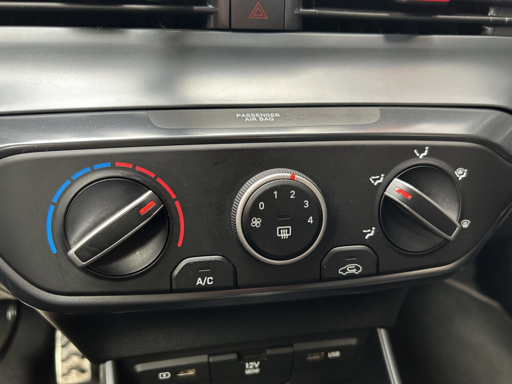 Hyundai i20 1.0 T-GDI N Line // LED // APPLE CARPLAY / ANDROID AUTO // CRUISE // CAMERA // PDC 17