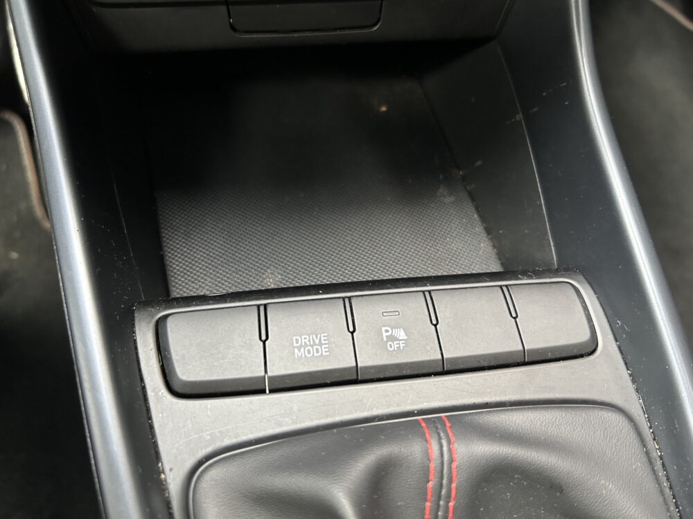 Hyundai i20 1.0 T-GDI N Line // LED // APPLE CARPLAY / ANDROID AUTO // CRUISE // CAMERA // PDC 18