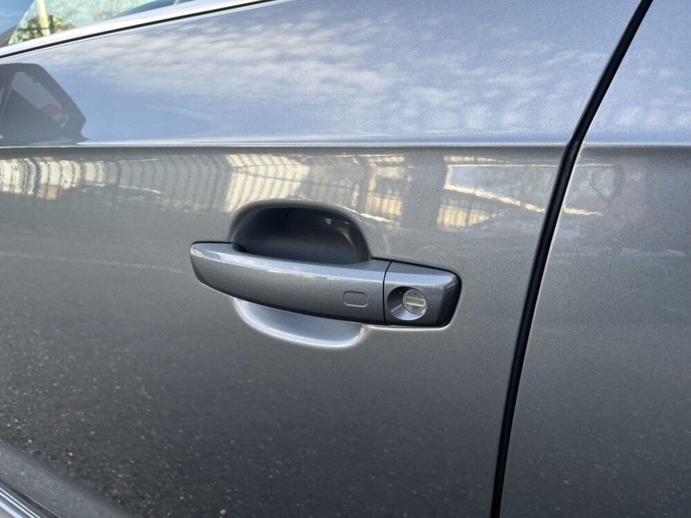 Audi A3 Sportback 40 e-tron Advance Sport // NAVI // PDC V + A // CRUISE // DIGITAAL COCKPIT! // STOELVERWARMING // 11