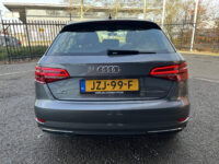 Audi A3 Sportback 40 e-tron Advance Sport // NAVI // PDC V + A // CRUISE // DIGITAAL COCKPIT! // STOELVERWARMING // 40