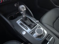 Audi A3 Sportback 40 e-tron Advance Sport // NAVI // PDC V + A // CRUISE // DIGITAAL COCKPIT! // STOELVERWARMING // 59