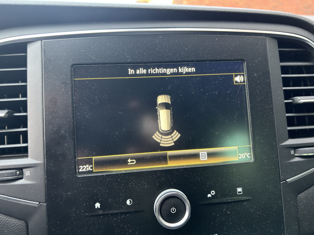 Renault Mégane Estate 1.2 TCe Limited // LED // NAVI // KEYLESS // CRUISE // LMV // PDC 17