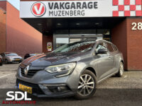 Renault Mégane Estate 1.2 TCe Limited // LED // NAVI // KEYLESS // CRUISE // LMV // PDC 32