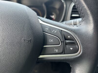 Renault Mégane Estate 1.2 TCe Limited // LED // NAVI // KEYLESS // CRUISE // LMV // PDC 42